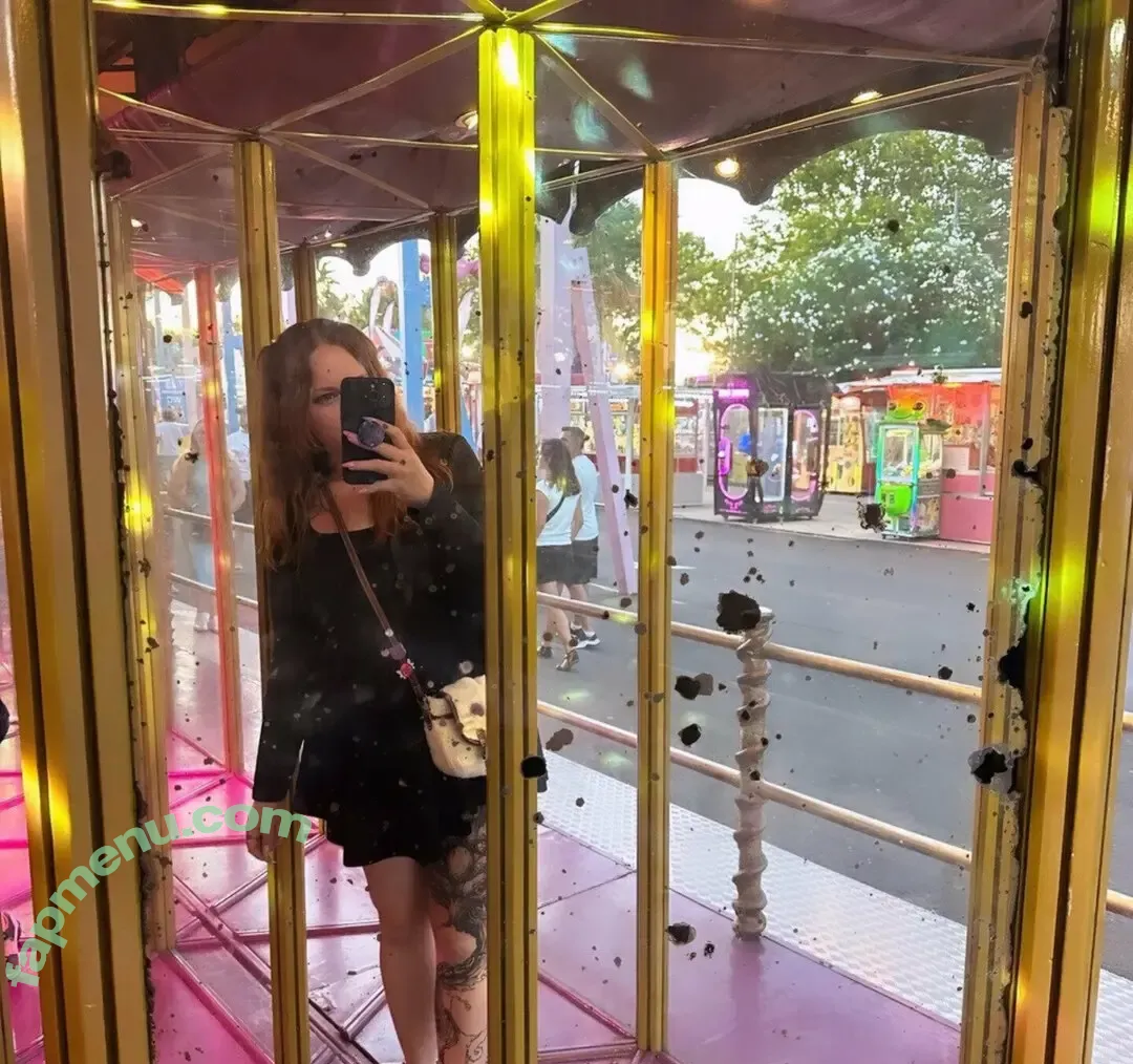 tapetitecassiefree nude photo #0080 (tapetitecassiefree)