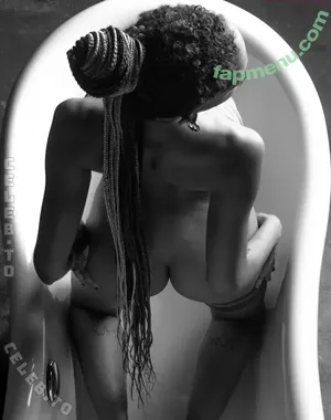 Tapsimodel01 / sedcards nude photo #0063