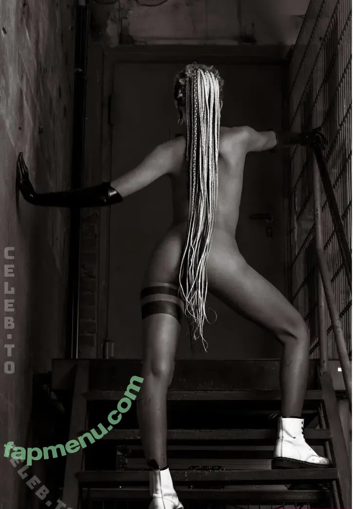 Tapsimodel01 nude photo #0078 (sedcards)