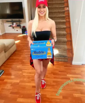 Tara Babcock / Simp Chat / tarababcock / tarababcockirl nude photo #0012