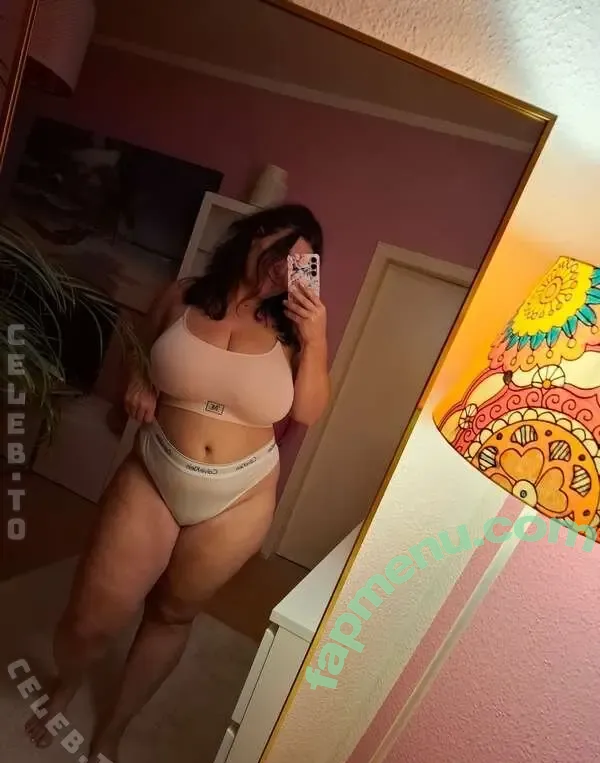 Tara-Chambler nude photo #0085 (tara_chambler / tarachambler)