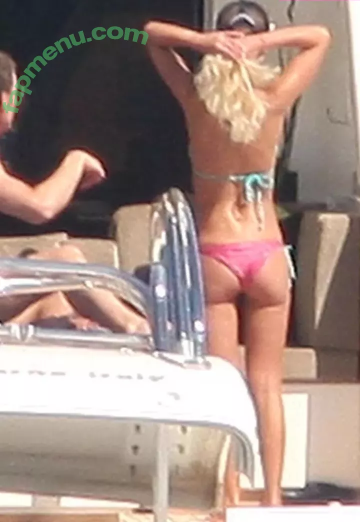 Tara Reid nude photo #0236 (TaraReid)