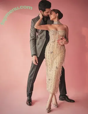 Tara Sutaria / tarasutaria nude photo #0051