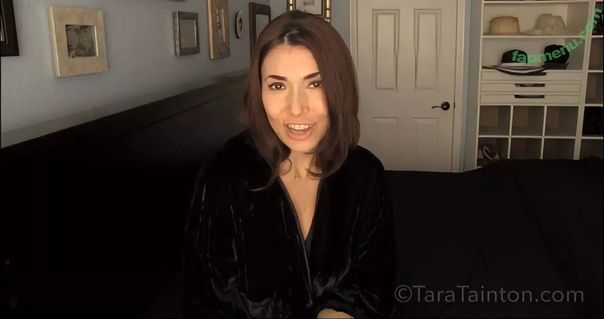 Tara Tainton nude photo #0354 (tara_tainton / tarata5535 / tarataintontv)