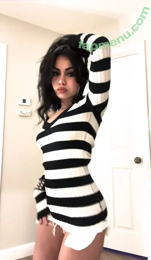 Tara Yummy nude photo #0428 (taratasty / tarayummyy)