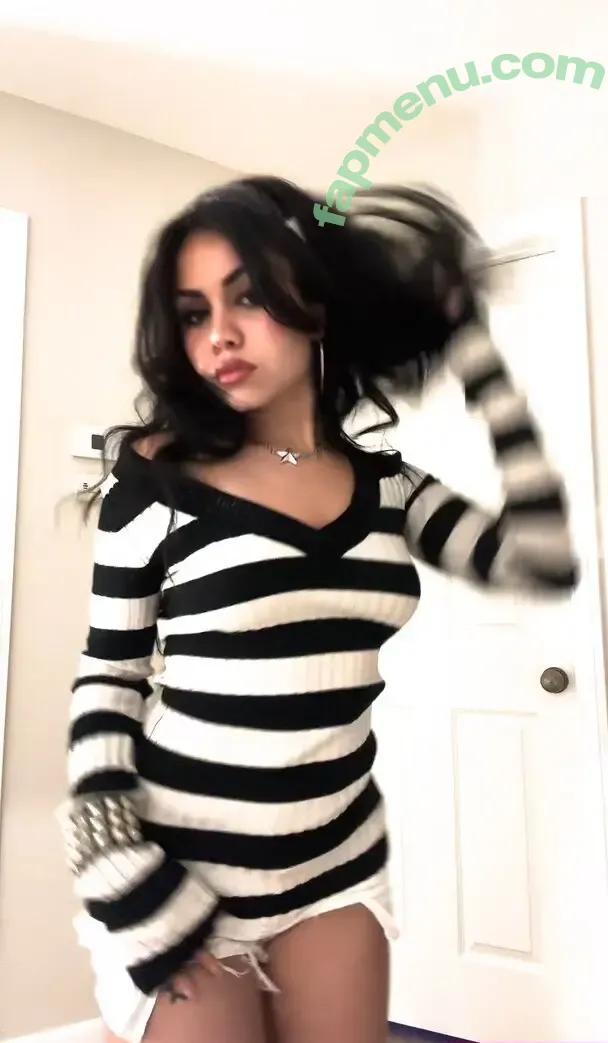 Tara Yummy nude photo #0430 (taratasty / tarayummyy)