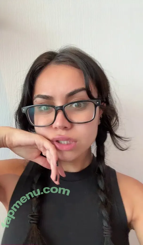 Tara Yummy nude photo #0600 (taratasty / tarayummyy)