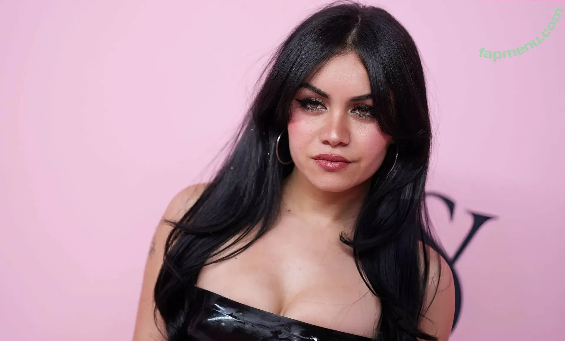 Tara Yummy nude photo #0700 (taratasty / tarayummyy)