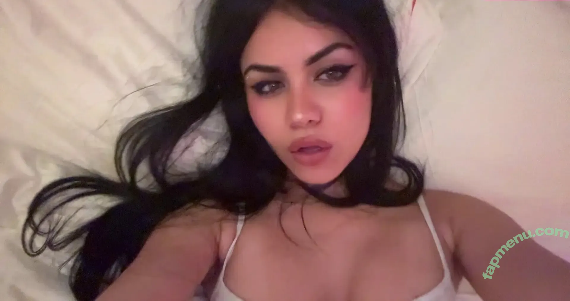 Tara Yummy nude photo #0740 (taratasty / tarayummyy)