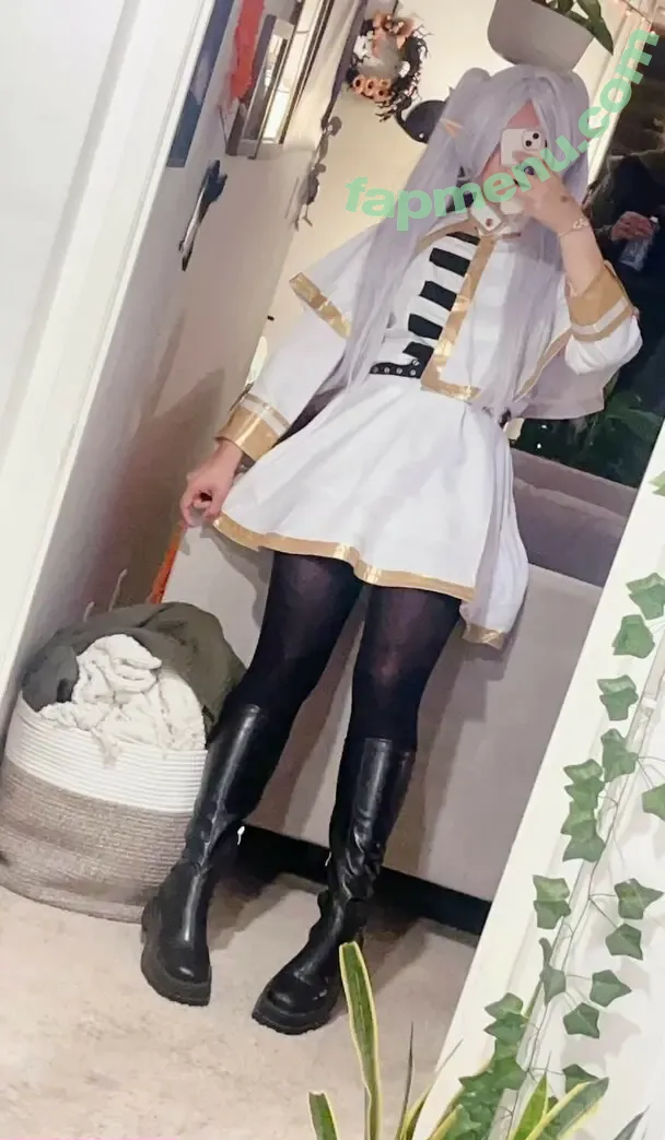 tarantunya nude photo #0123 (Reina / reina.xo / yousoromi)