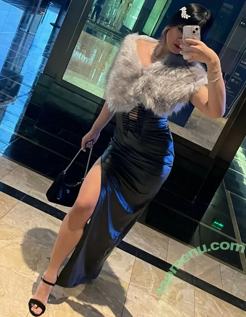 tarantunya nude photo #0375 (Reina / reina.xo / yousoromi)