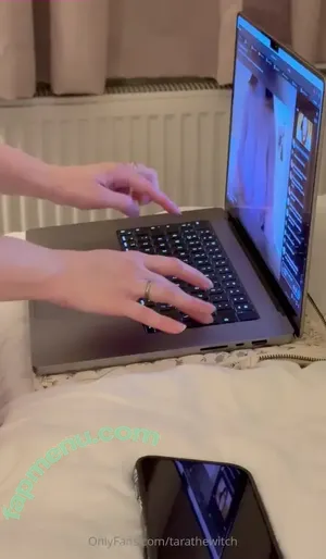 TaraTheWitch / Tara_the_witch nude photo #0013