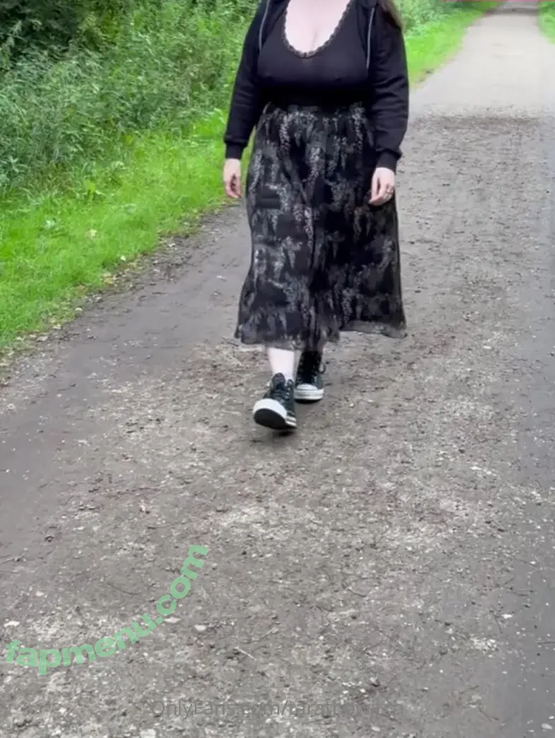 TaraTheWitch nude photo #0017 (Tara_the_witch)