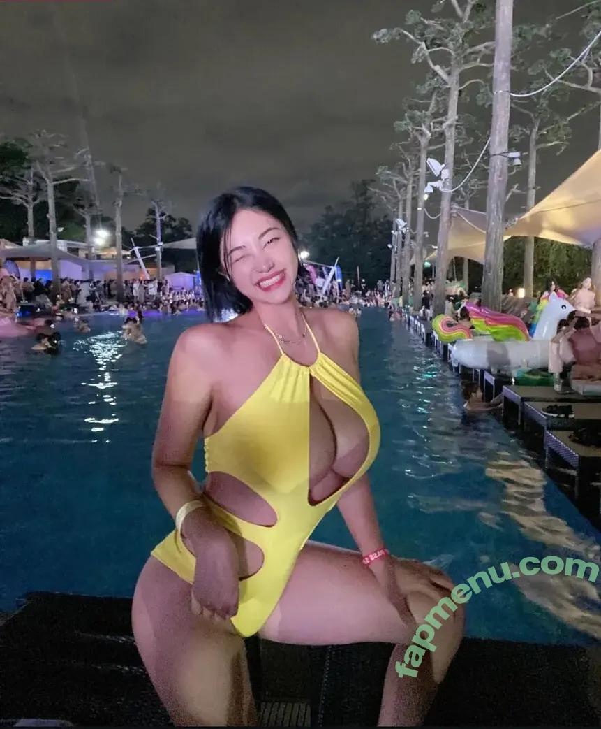Tasha Young nude photo #0058 (Big tits Korean / tashay0ung)