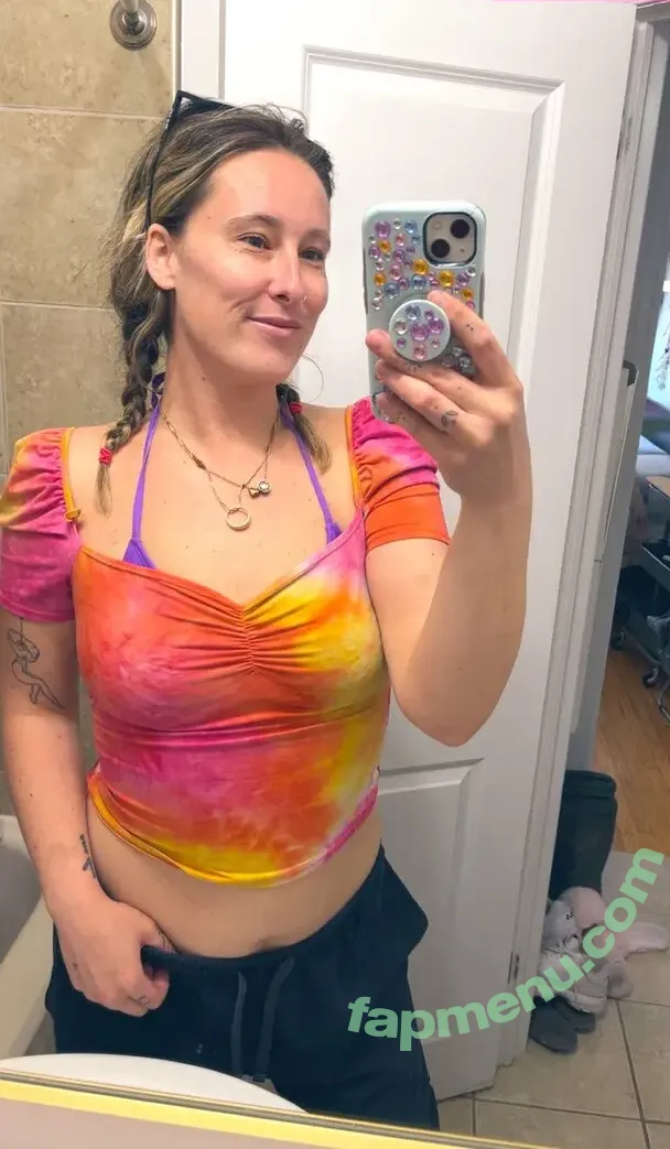 Tashabailes nude photo #0084 (tasha_m_b)