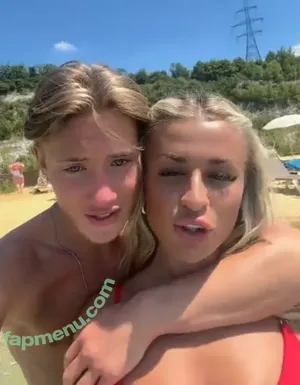 tashanewcombe / tashaanewcombe nude photo #0011