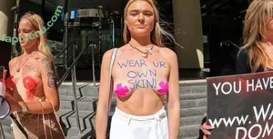 tashpeterson nude photo #0021