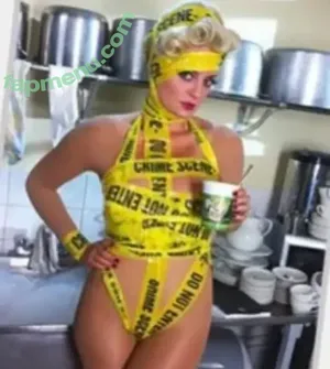 Taskmaster Women / jessicaknappett nude photo #0364