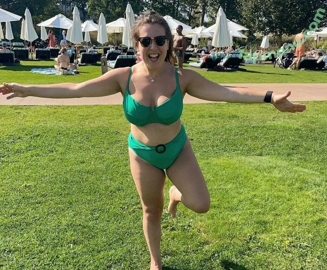 Taskmaster Women nude photo #0098 (jessicaknappett)
