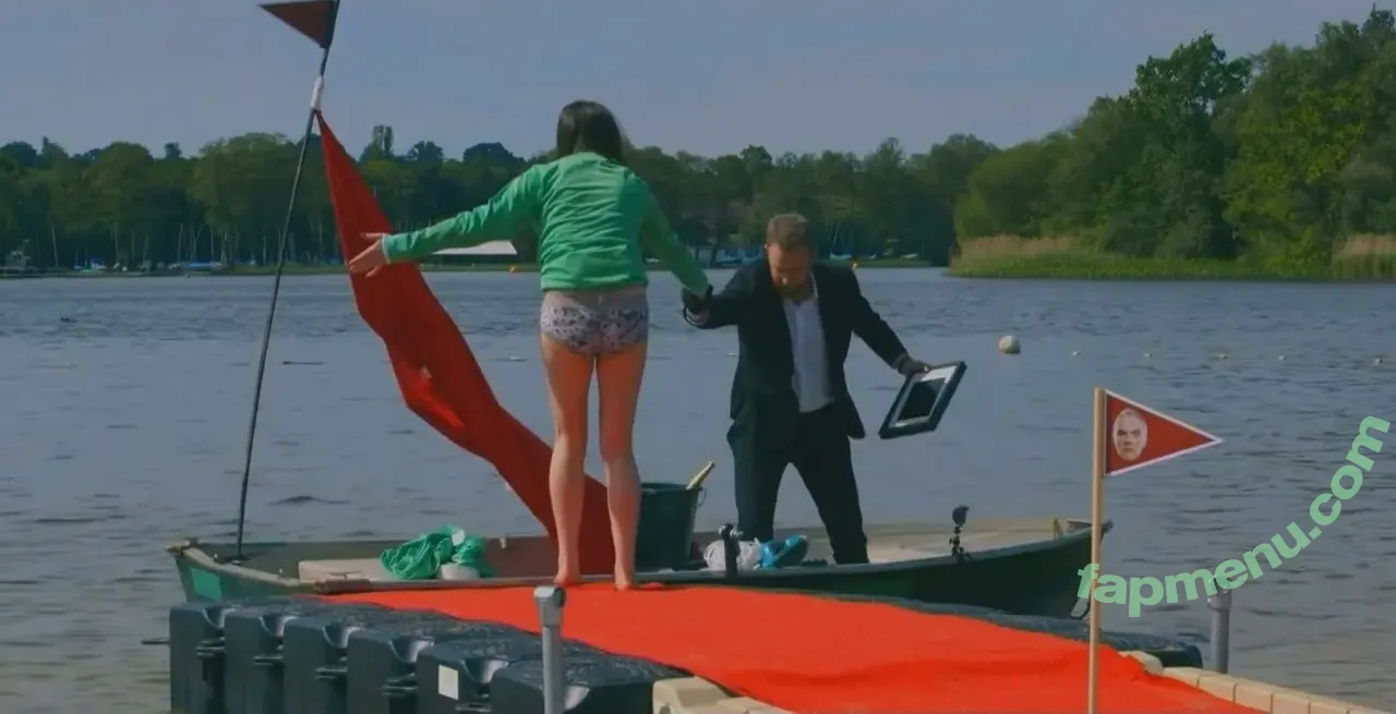 Taskmaster Women nude photo #0220 (jessicaknappett)