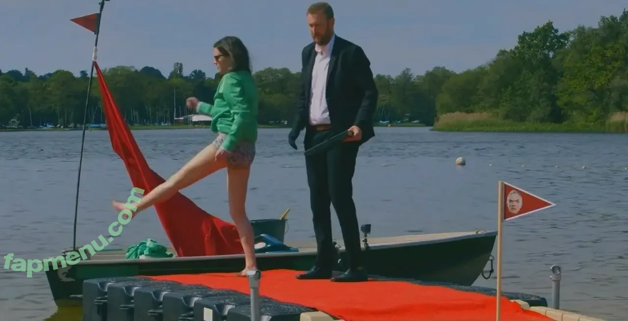 Taskmaster Women nude photo #0227 (jessicaknappett)