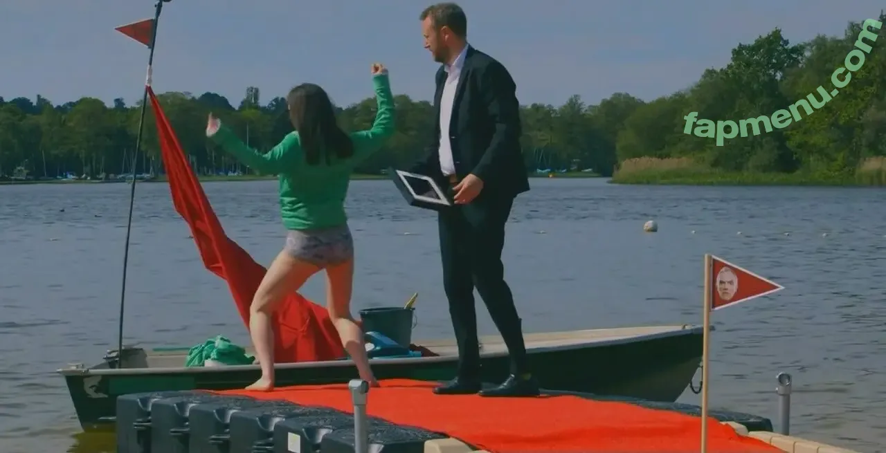 Taskmaster Women nude photo #0229 (jessicaknappett)