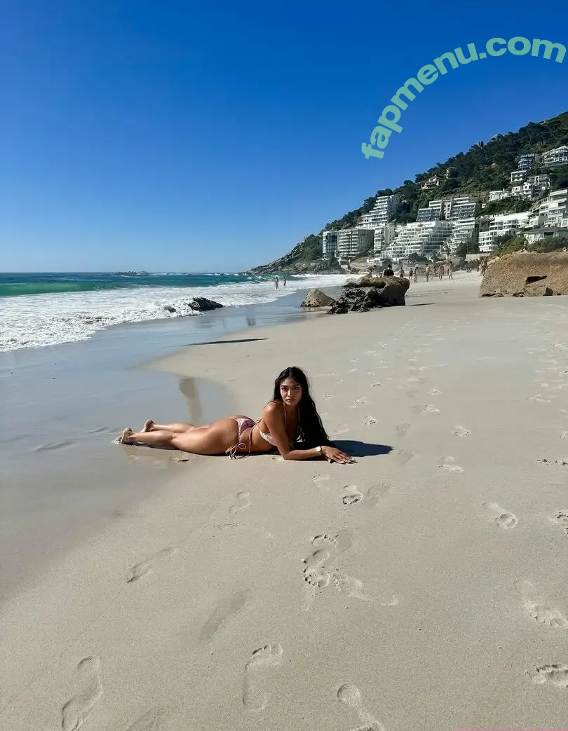 _.tasshhh nude photo #0046 (Tascia Tiyah k)