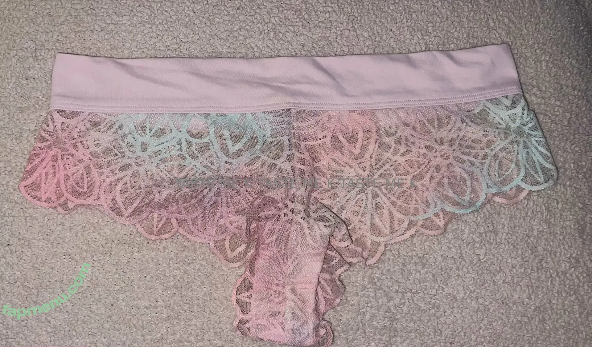 tastemekxoxo nude photo #0030 (tastekxo)