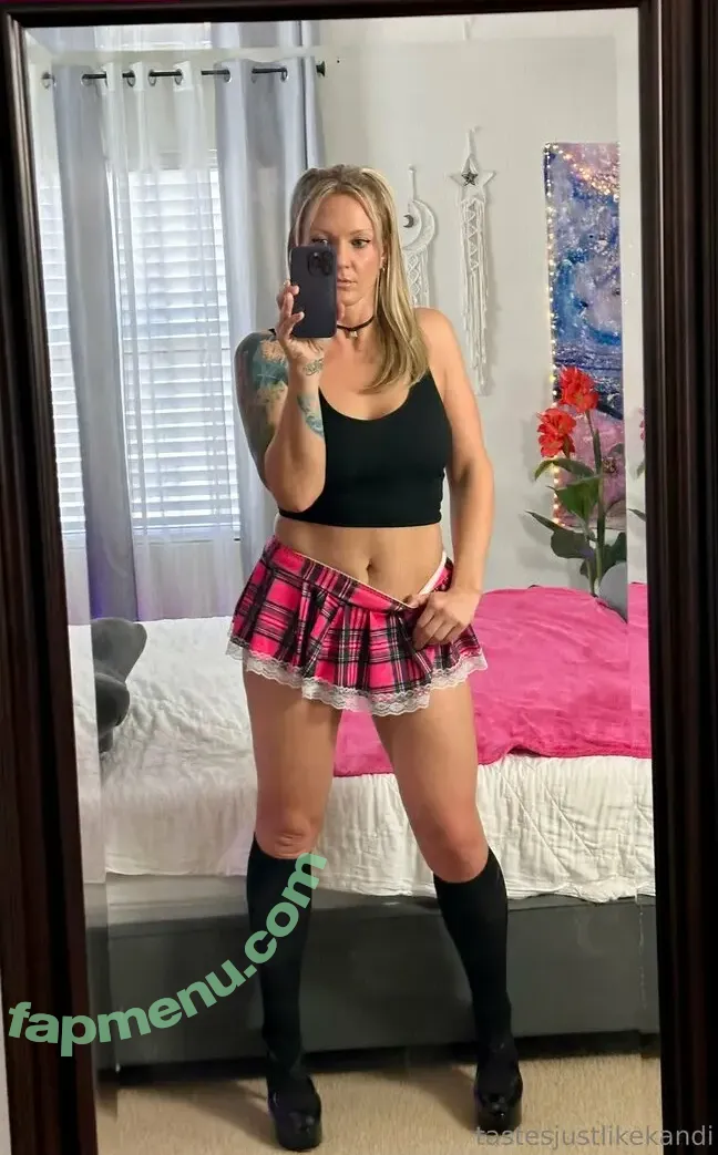 tastesjustlikekandi nude photo #0022 (jus_like_candii_)