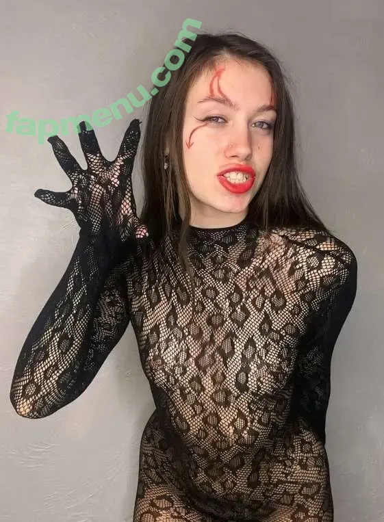 tasty_marie nude photo #0012 (tastymarie / tastymarie__)