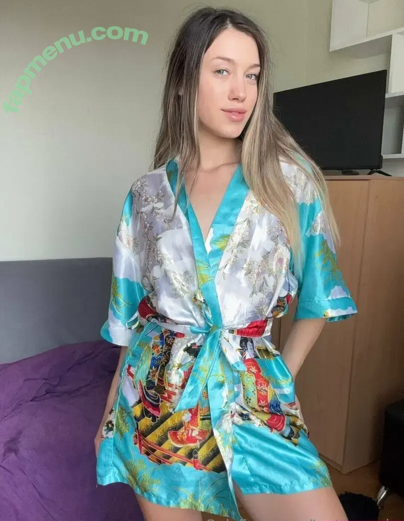 tasty_marie nude photo #0400 (Marie / tastymarie__)