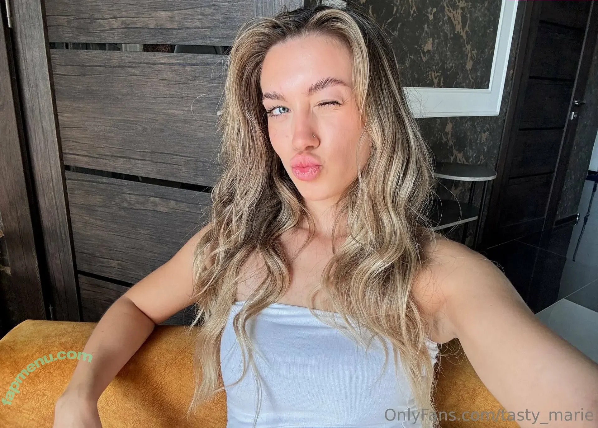 tasty_marie nude photo #0433 (Marie / tastymarie__)