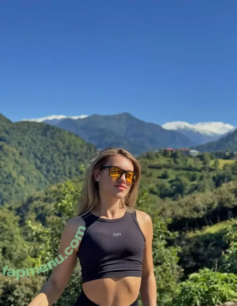 tasty_marie nude photo #0473 (Marie / tastymarie__)