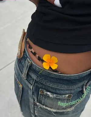 Tate McRae / tatemcrae / u41351078 nude photo #2271