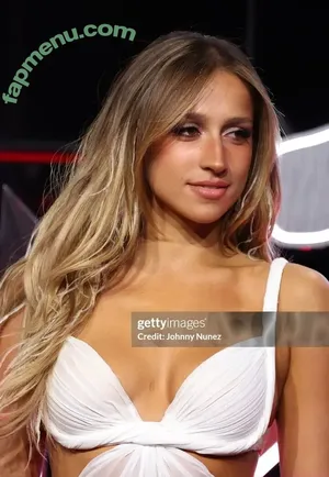 Tate McRae / tatemcrae / u41351078 nude photo #2315