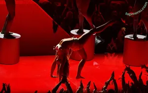 Tate McRae / tatemcrae / u41351078 nude photo #2339