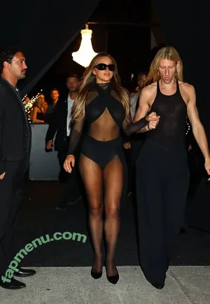 Tate McRae / tatemcrae / u41351078 nude photo #2384