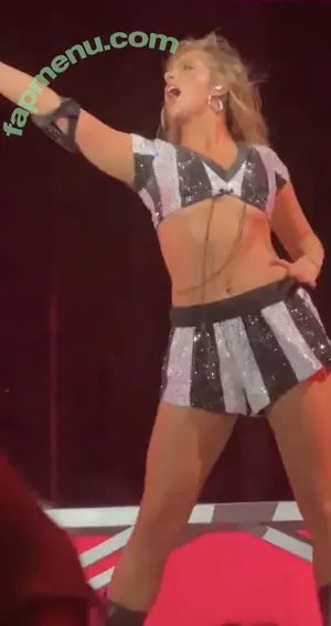 Tate McRae / tatemcrae / u41351078 nude photo #2614