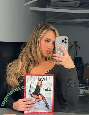 Tate McRae / tatemcrae / u41351078 nude photo #2666