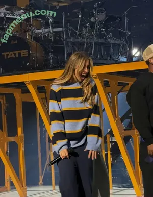 Tate McRae / tatemcrae / u41351078 nude photo #2675