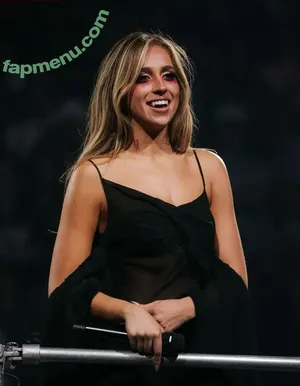 Tate McRae / tatemcrae / u41351078 nude photo #2678