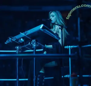 Tate McRae / tatemcrae / u41351078 nude photo #2700