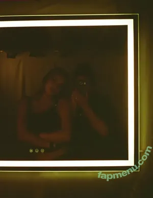 Tate McRae / tatemcrae / u41351078 nude photo #2719