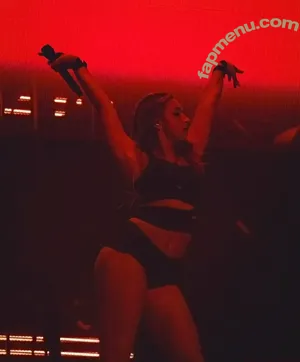 Tate McRae / tatemcrae / u41351078 nude photo #2760