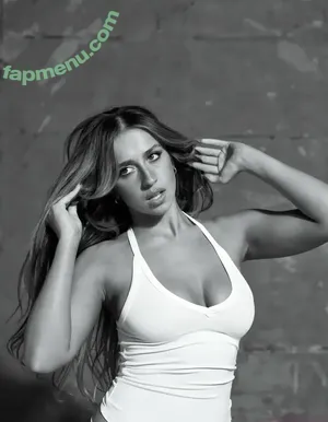 Tate McRae / tatemcrae / u41351078 nude photo #2911