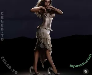 Tate McRae / tatemcrae / u41351078 nude photo #2917