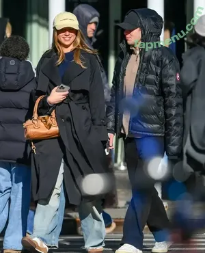 Tate McRae / tatemcrae / u41351078 nude photo #2995