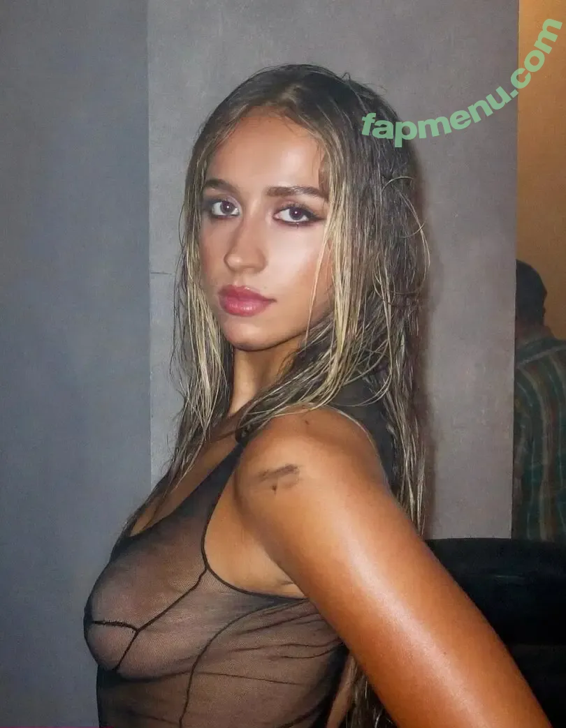 Tate McRae nude photo #2564 (tatemcrae / u41351078)