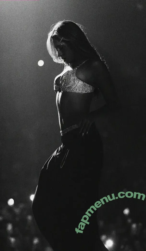 Tate McRae nude photo #2613 (tatemcrae / u41351078)