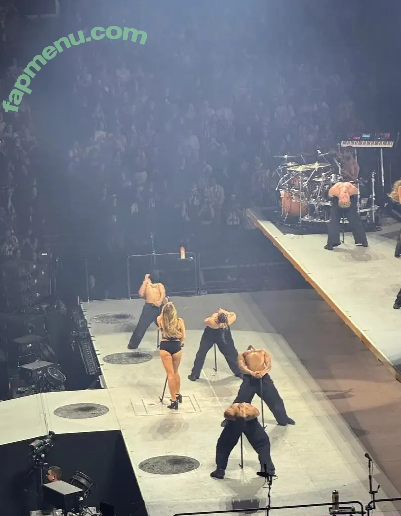 Tate McRae nude photo #2615 (tatemcrae / u41351078)